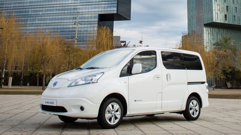 nissan_e-nv200_evalia_2018-012x