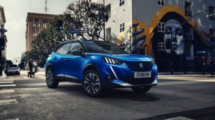 peugeot_e-2008_suv-012x