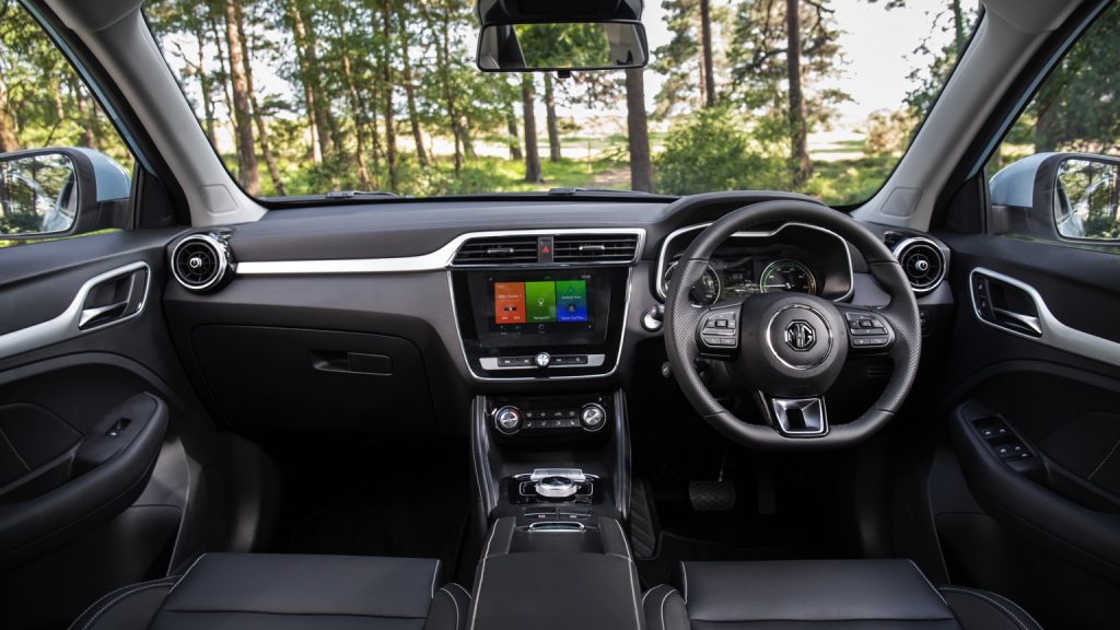 mg_zs_ev-142x-jpg