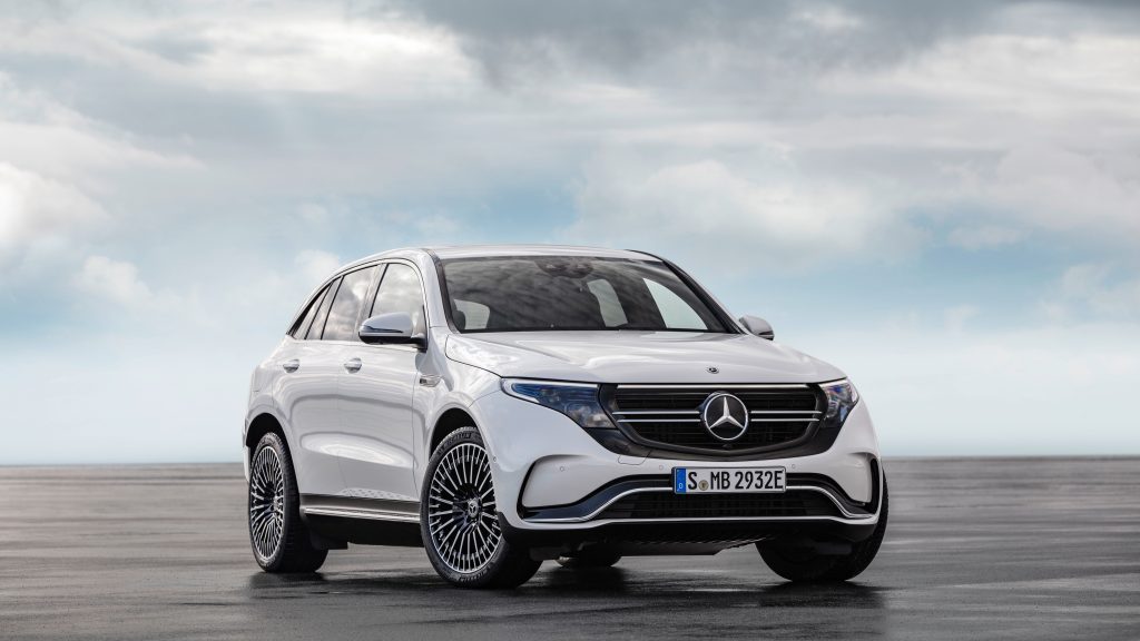 mercedes_eqc-062x-jpg