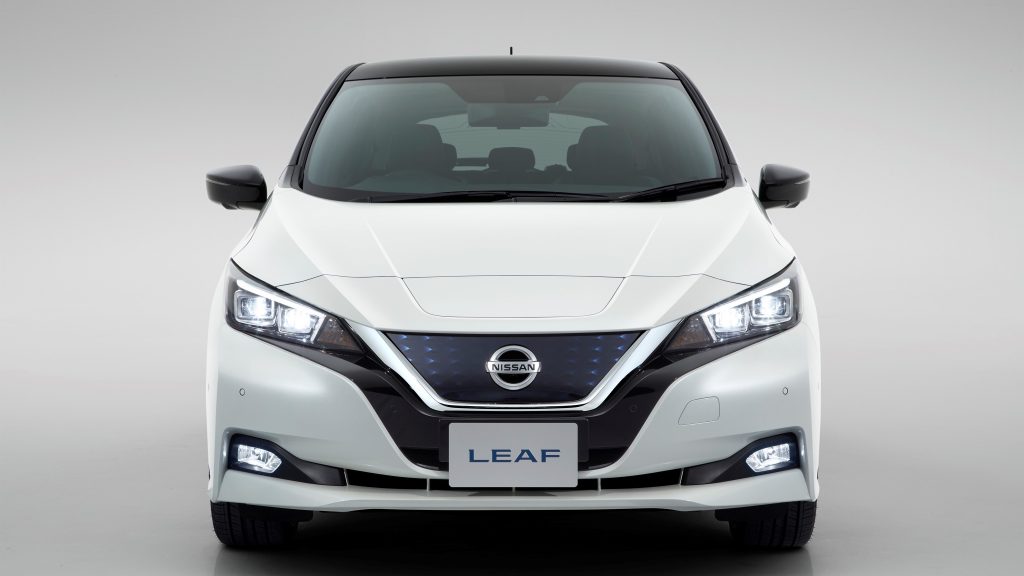 nissan_leaf_2018-052x-jpg