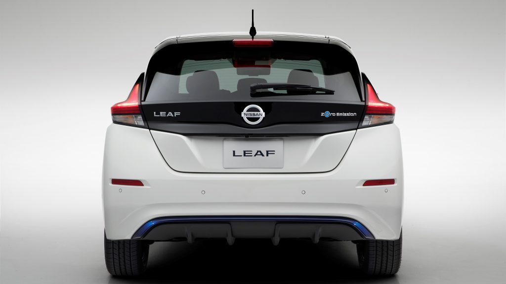 nissan_leaf_2018-062x-jpg