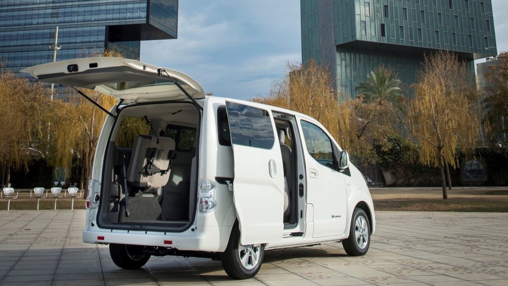 nissan_e-nv200_evalia_2018-082x-jpg