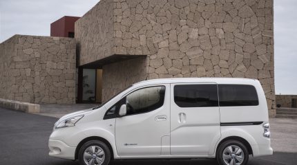 nissan_e-nv200_evalia_2018-102x-3-jpg