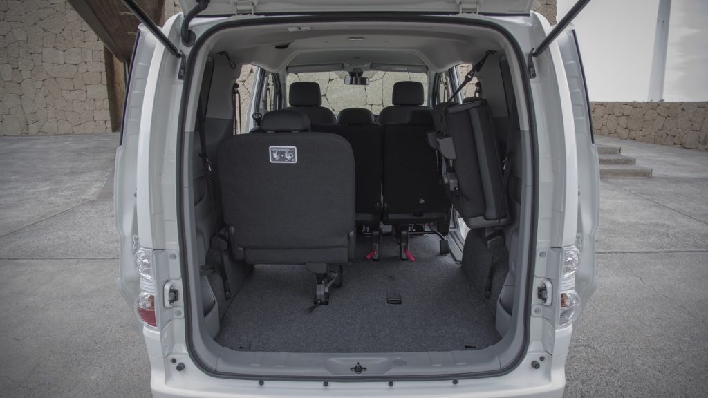 nissan_e-nv200_evalia_2018-182x-3-jpg