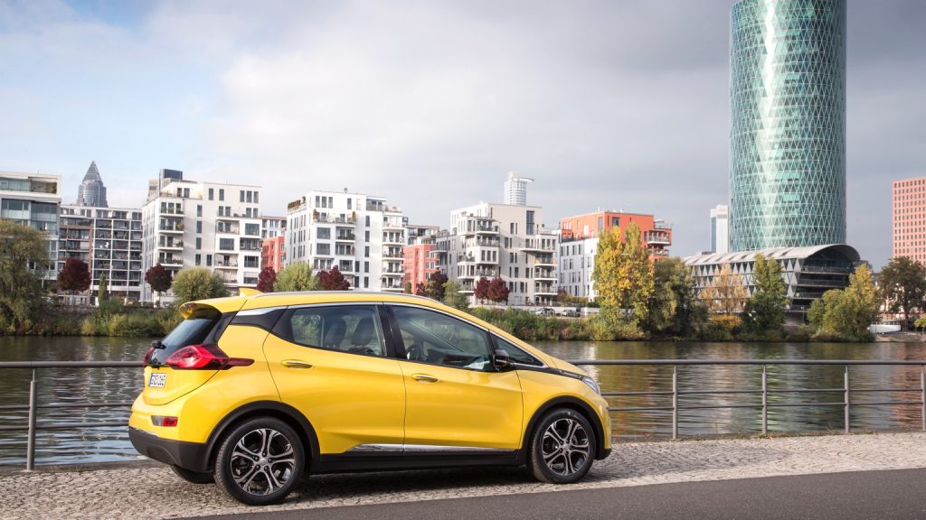 opel_ampera-e-122x-2-jpg