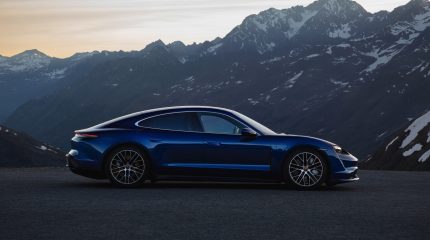 porsche_taycan_turbo-032x-jpg