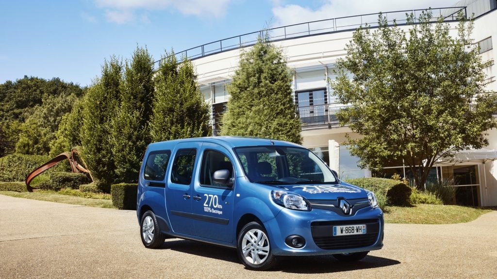 renault_kangoo_maxi_ze33-072x-jpg