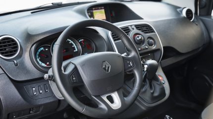 renault_kangoo_maxi_ze33-122x-2-jpg