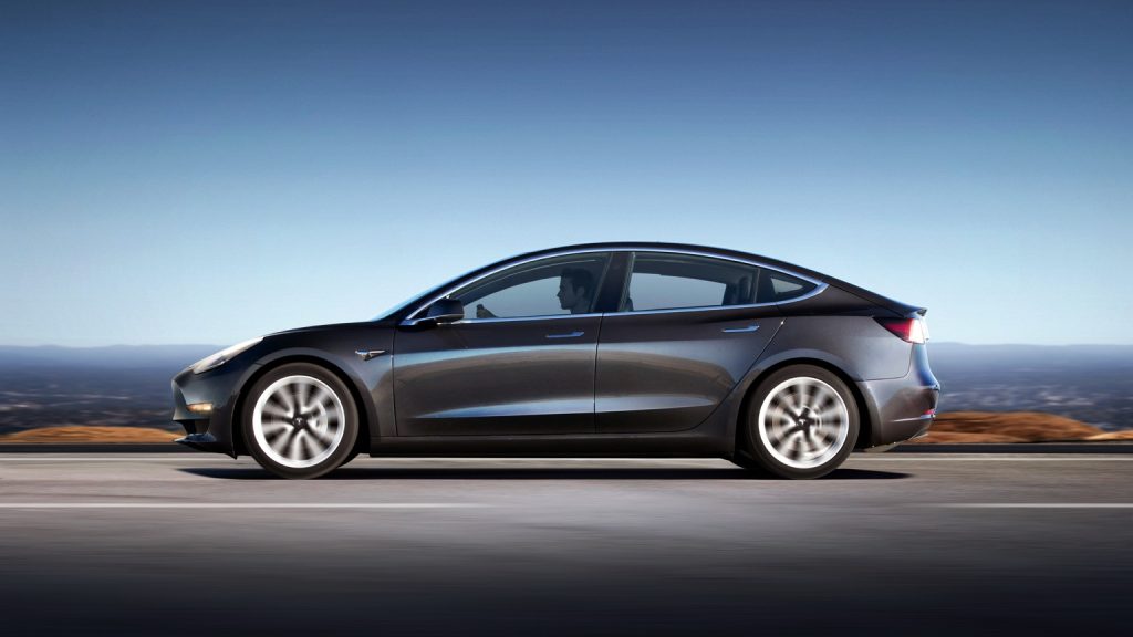 tesla_model_3-032x-9-jpg
