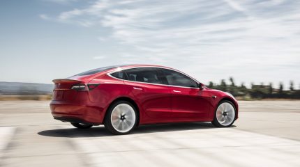 tesla_model_3-082x-9-jpg