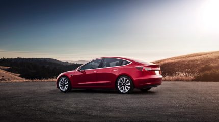 tesla_model_3-112x-9-jpg