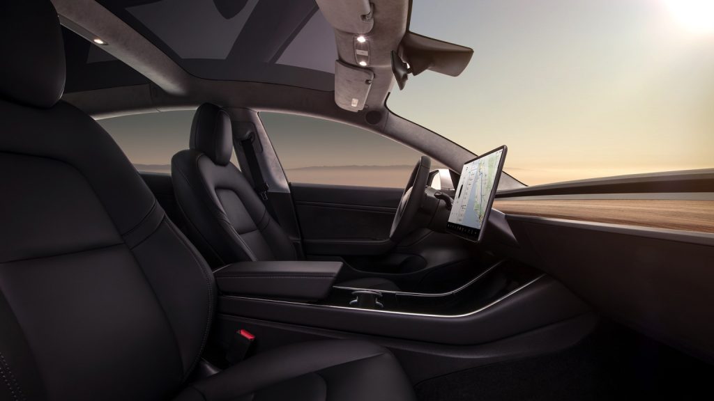 tesla_model_3-132x-9-jpg