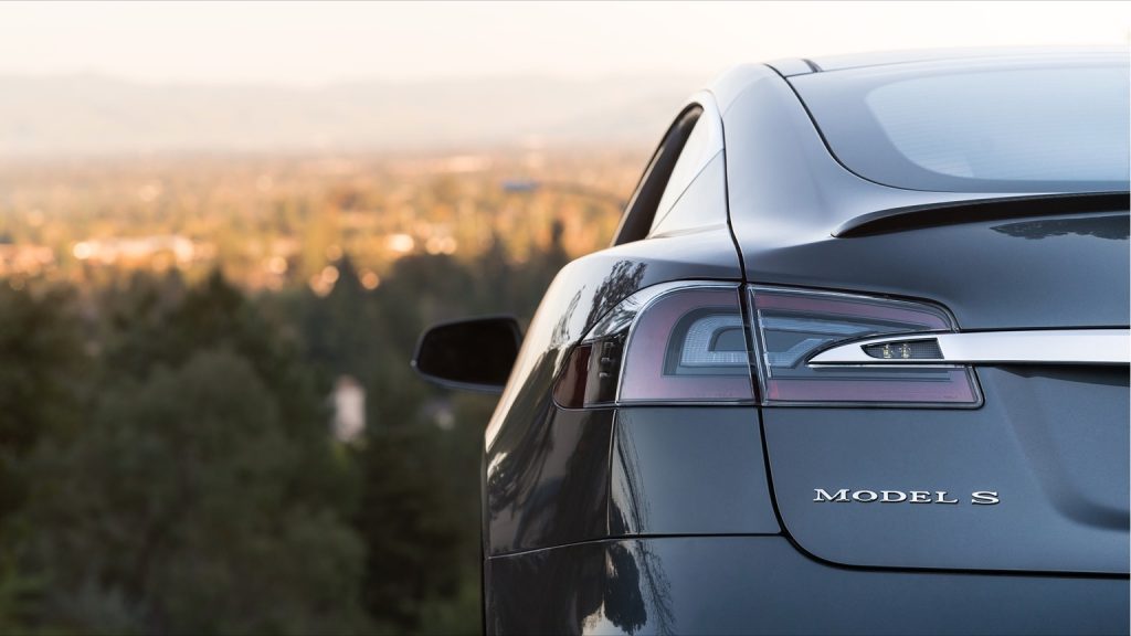 tesla_model_s_2016-132x-1-jpg