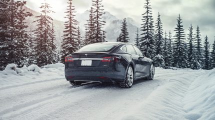 tesla_model_s_2016-152x-jpg