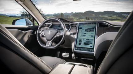 tesla_model_s_2016-182x-jpg