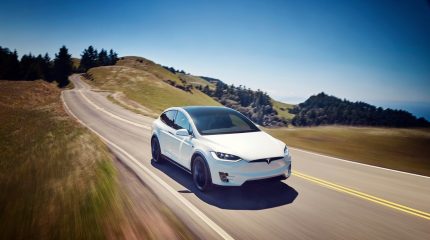 tesla_model_x-122x-1-jpg