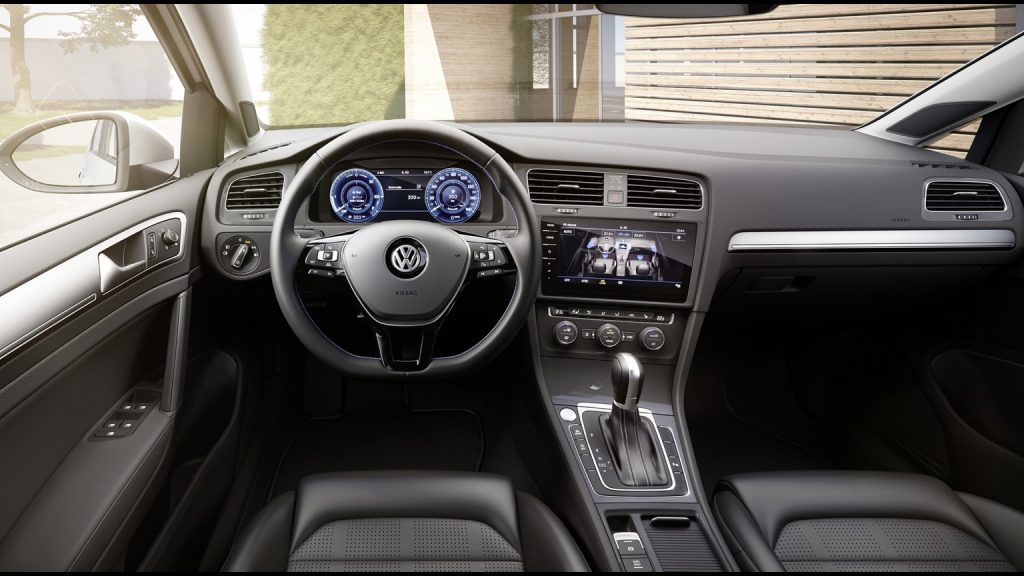 volkswagen_e-golf-2017-062x-2-jpg
