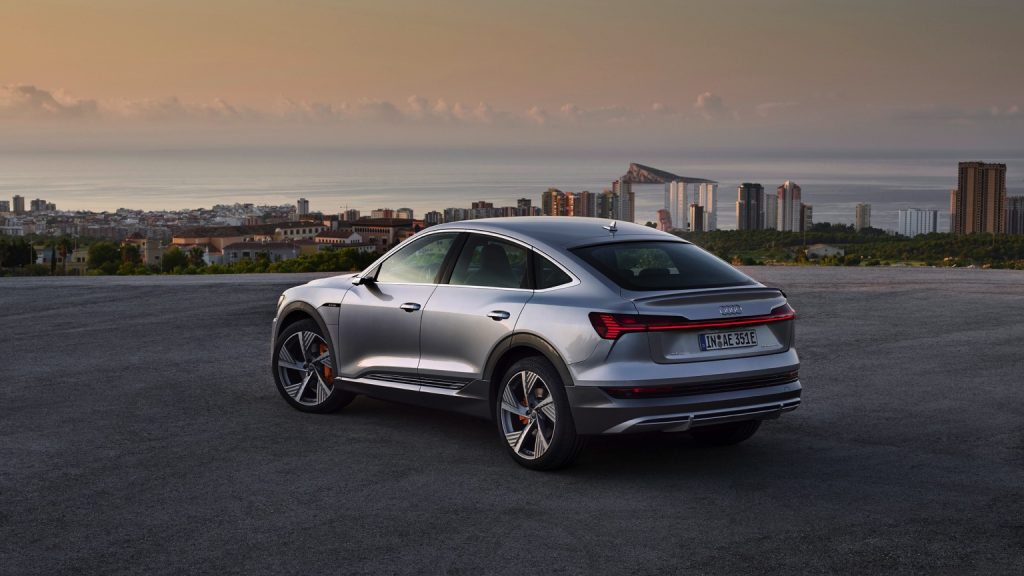 audi_e-tron_sportback_2020-122x-jpg