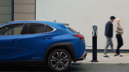 lexus_ux_300e_electric_2020-072x-jpg