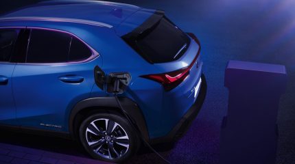 lexus_ux_300e_electric_2020-122x-jpg