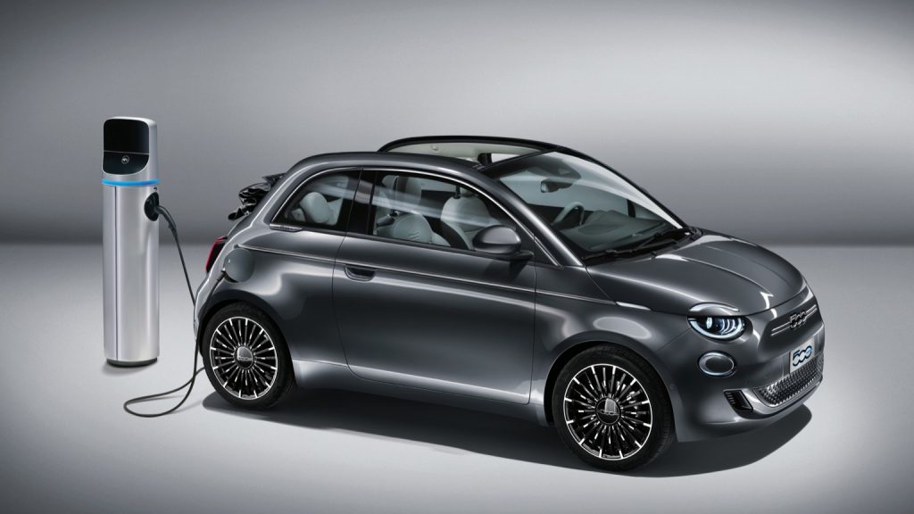 fiat_500e_convertible_2020-012x-jpg