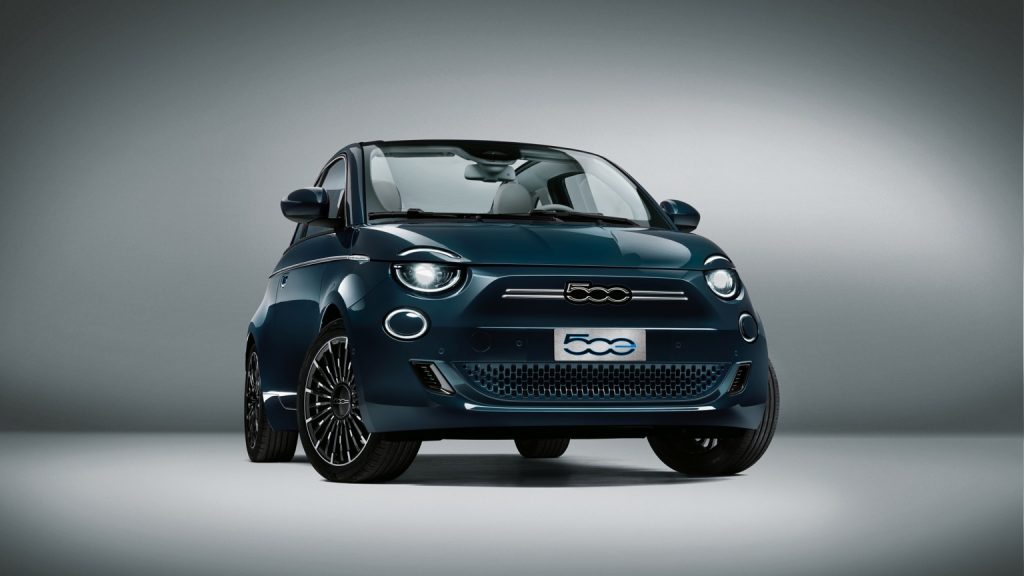 fiat_500e_convertible_2020-082x-jpg