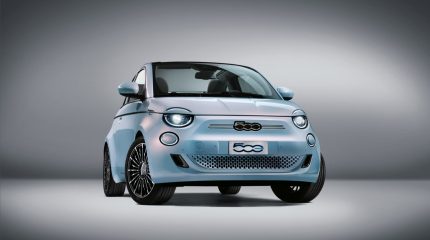 fiat_500e_convertible_2020-142x-jpg