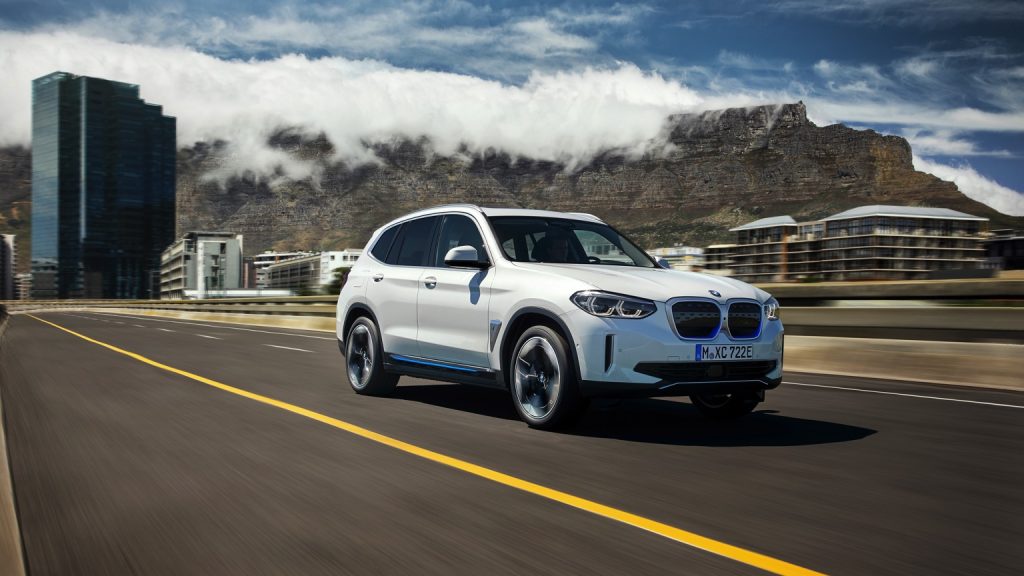 bmw_ix3-032x-jpg