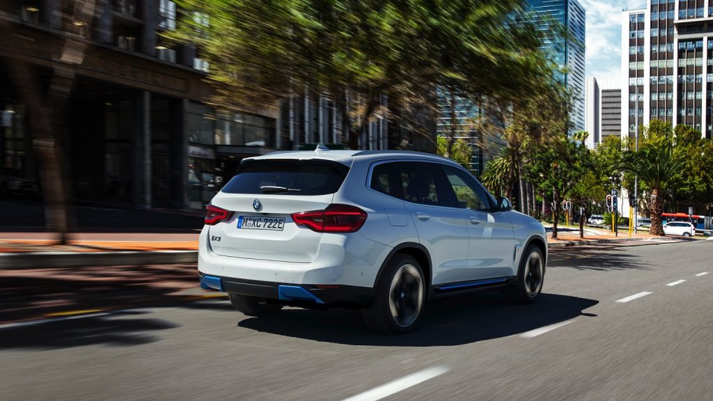 bmw_ix3-042x-jpg
