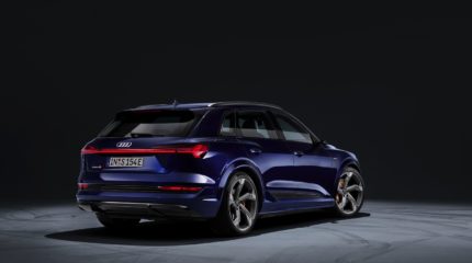 audi_e-tron_s_2020-112x-jpg