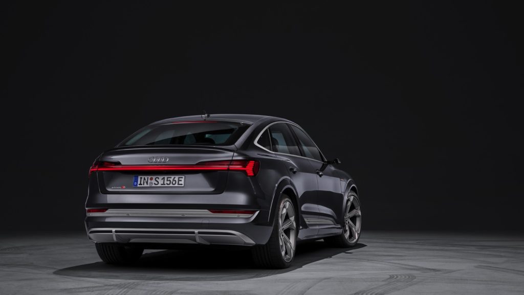 audi_e-tron_s_sportback_2020-112x-jpg