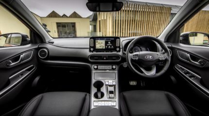 hyundai_kona_electric_2020-202x-jpg