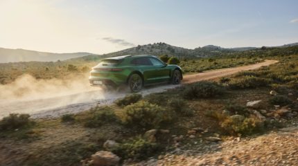 porsche_taycan_turbo_s_cross_turismo-042x-jpg