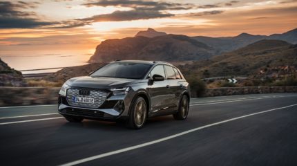 audi_q4_e-tron_2021-122x-jpg