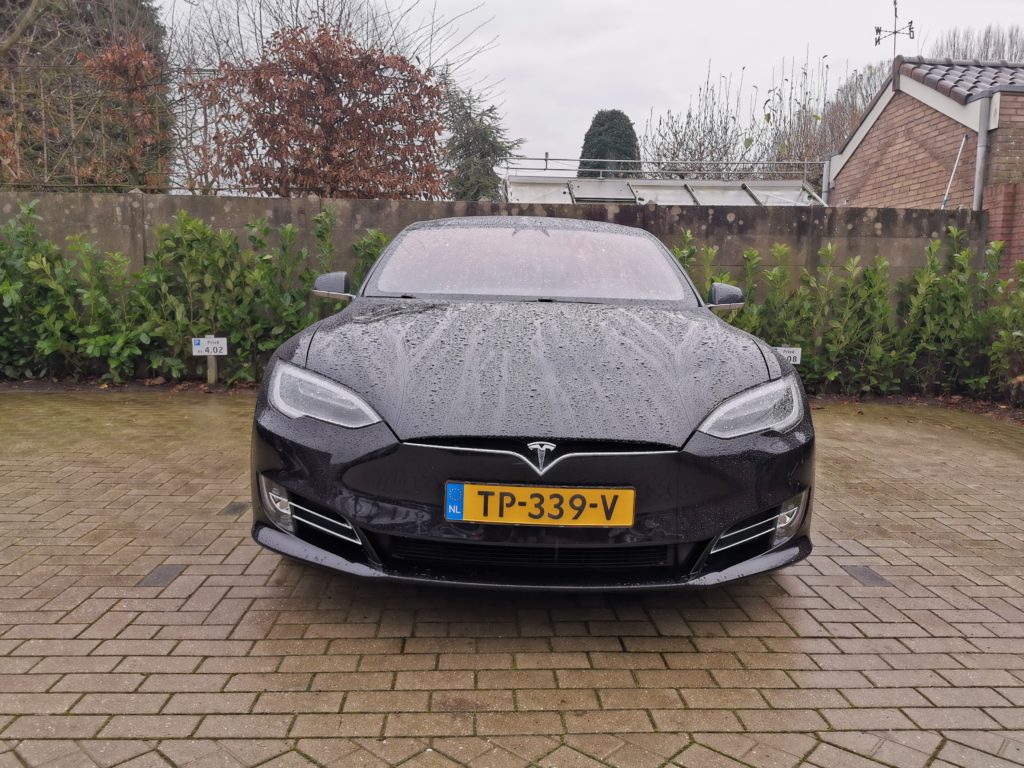 p100