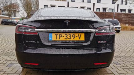p100d8