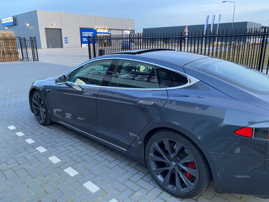tesla-4