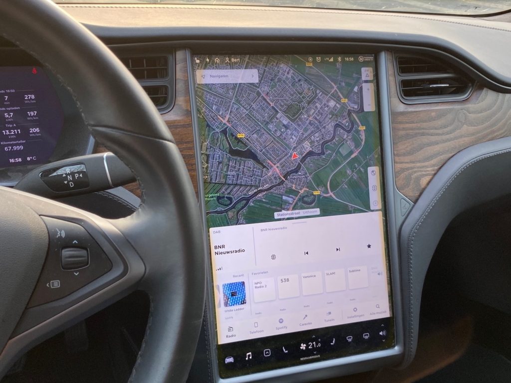 tesla-model-s-tr863r-6