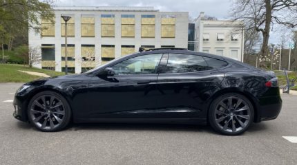 tesla-model-s-xg357g-2