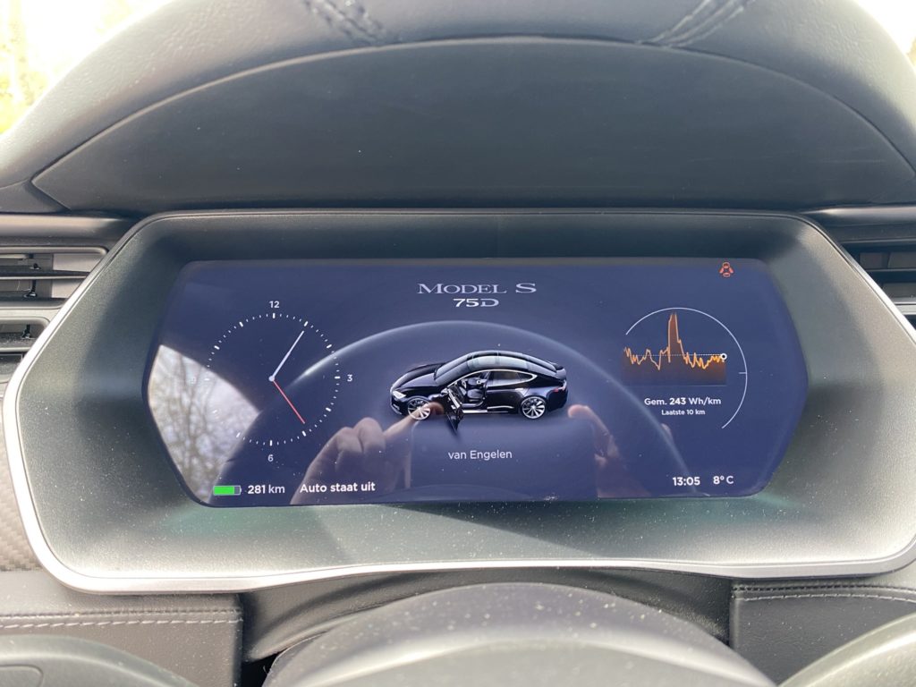 tesla-model-s-xg357g-6