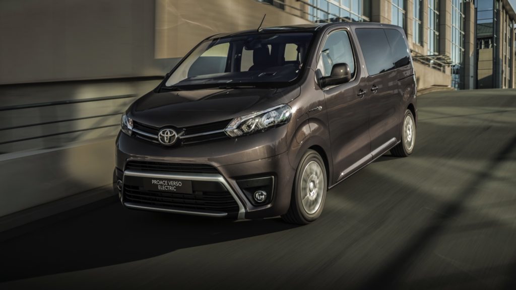 toyota_proace_verso-012x