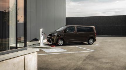 toyota_proace_verso-162x-jpg