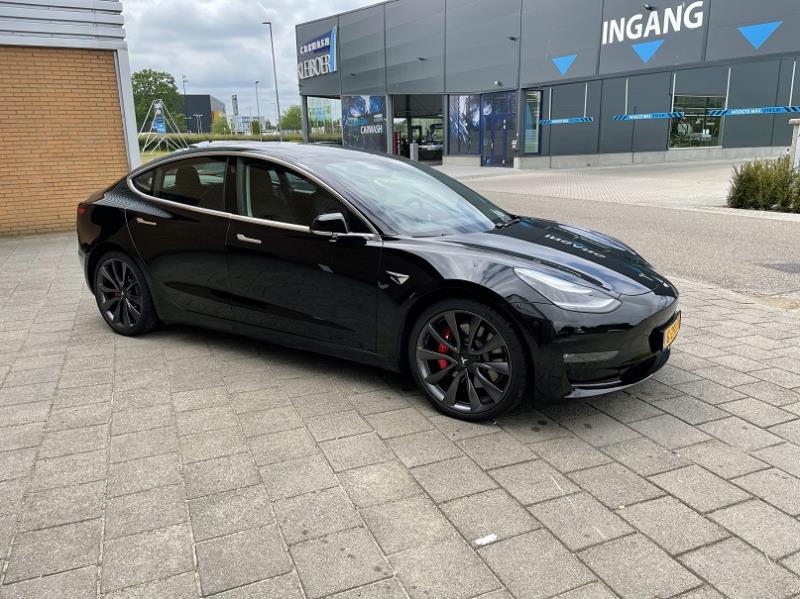 tesla-model-3-zwart-occasion-lease-2