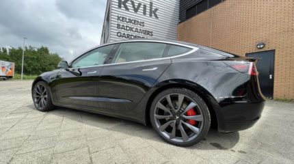 tesla-model-3-zwart-occasion-lease-3