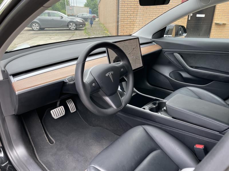 tesla-model-3-zwart-occasion-lease-5