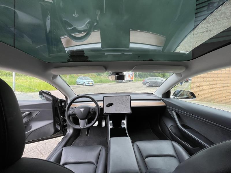 tesla-model-3-zwart-occasion-lease-8