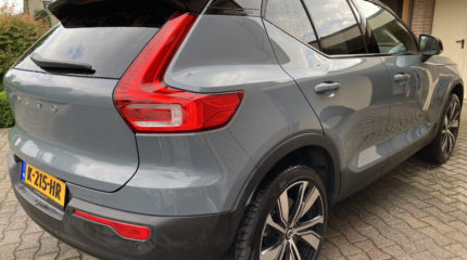volvo-xc40-electric-lease-zakelijk-leasen-3