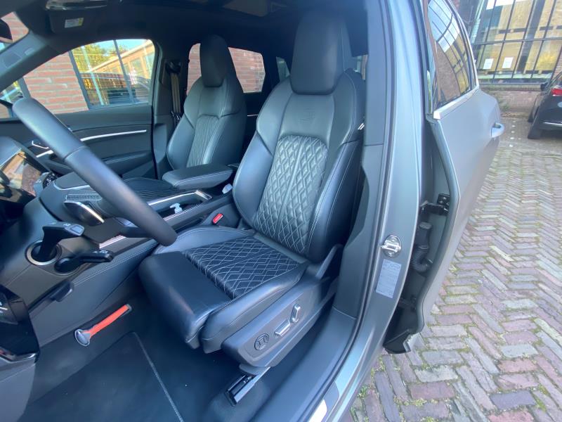 audi-e-tron-55-quattro-mat-grijs-release-interieur-5