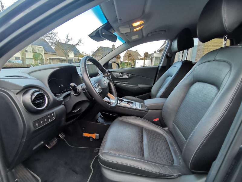 hyundai-kona-electric-premium-donkergrijs-release-zakelijk-leasen-6
